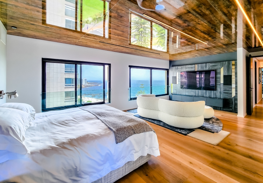 5 Bedroom Property for Sale in Sea Point Western Cape